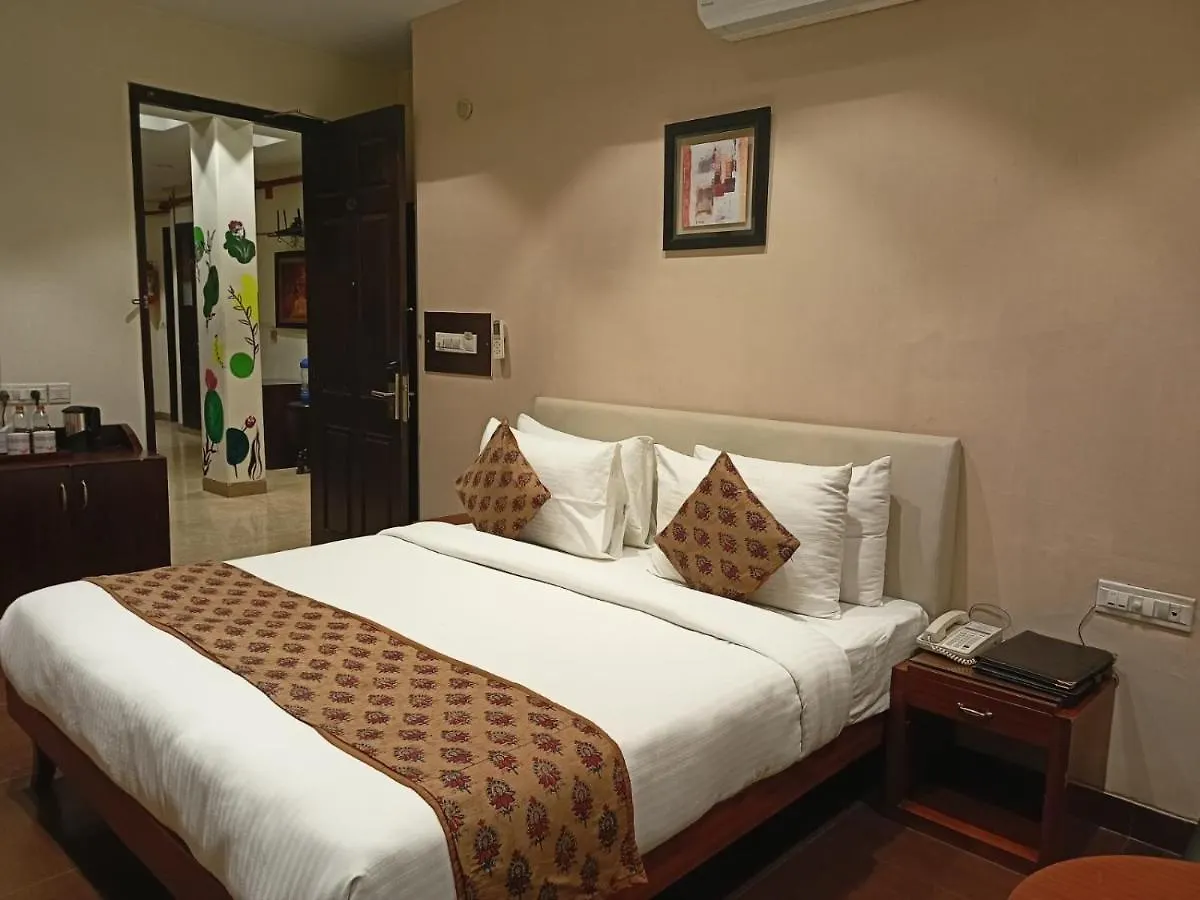 Cosy Grand, Chanakyapuri By The Cosy Hotels New Delhi
