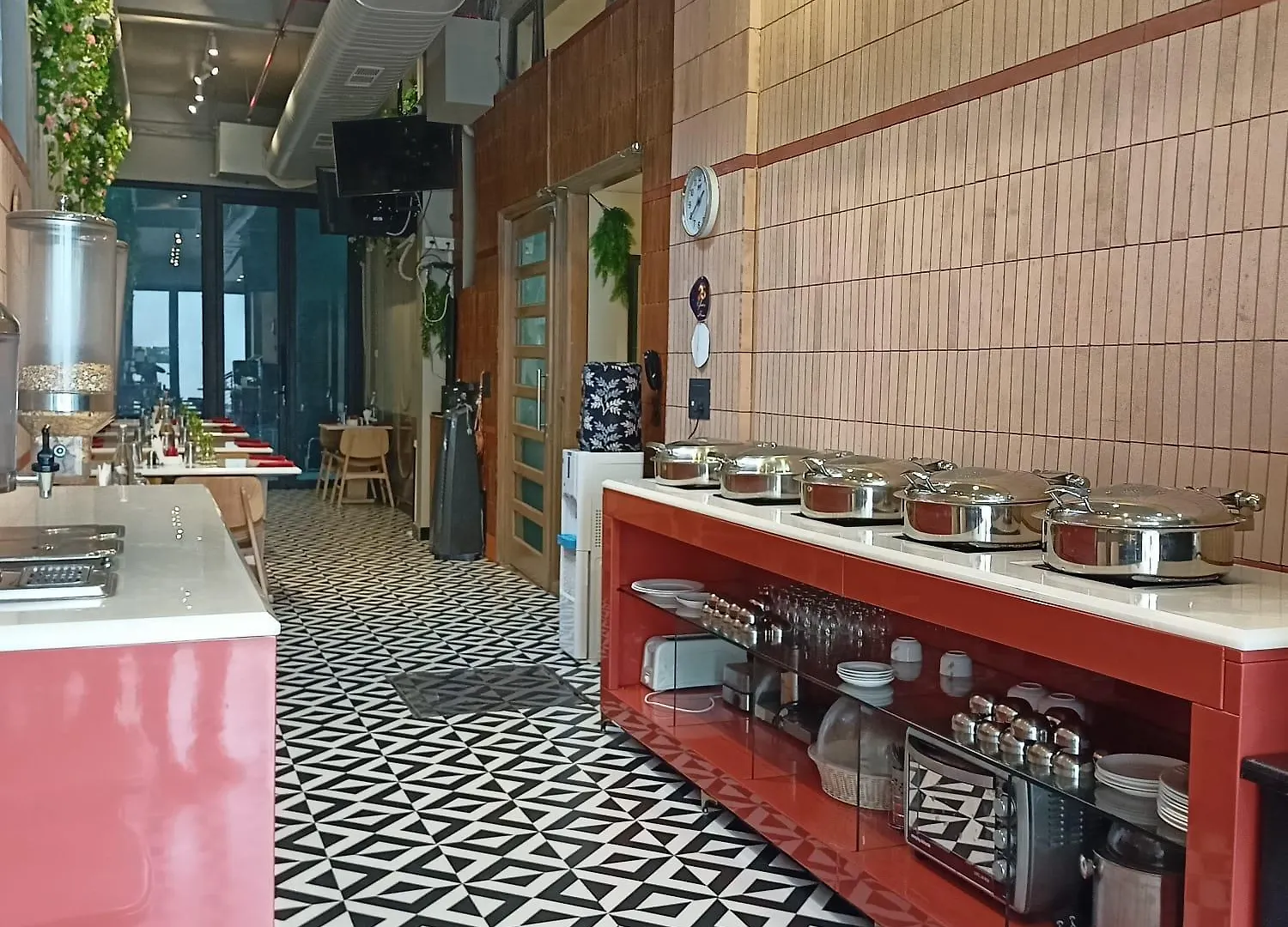 Cosy Grand, Chanakyapuri By The Cosy Hotels New Delhi
