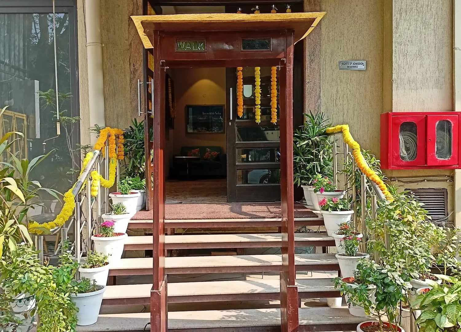 Cosy Grand, Chanakyapuri By The Cosy Hotels New Delhi