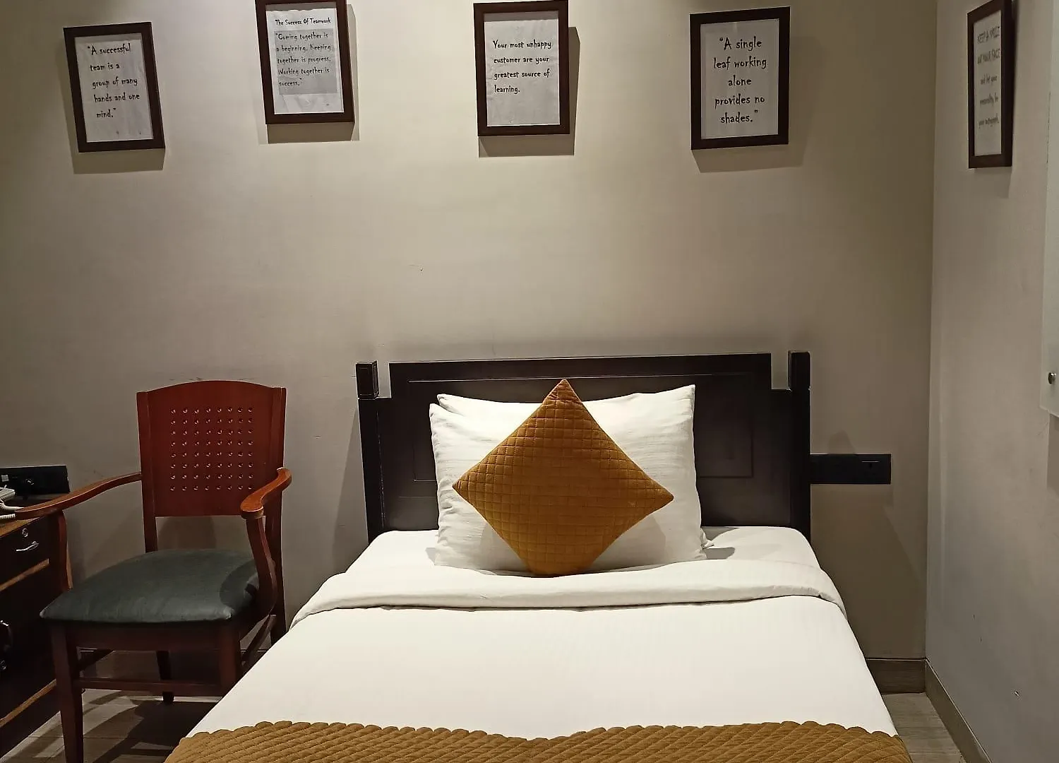 Cosy Grand, Chanakyapuri By The Cosy Hotels New Delhi
