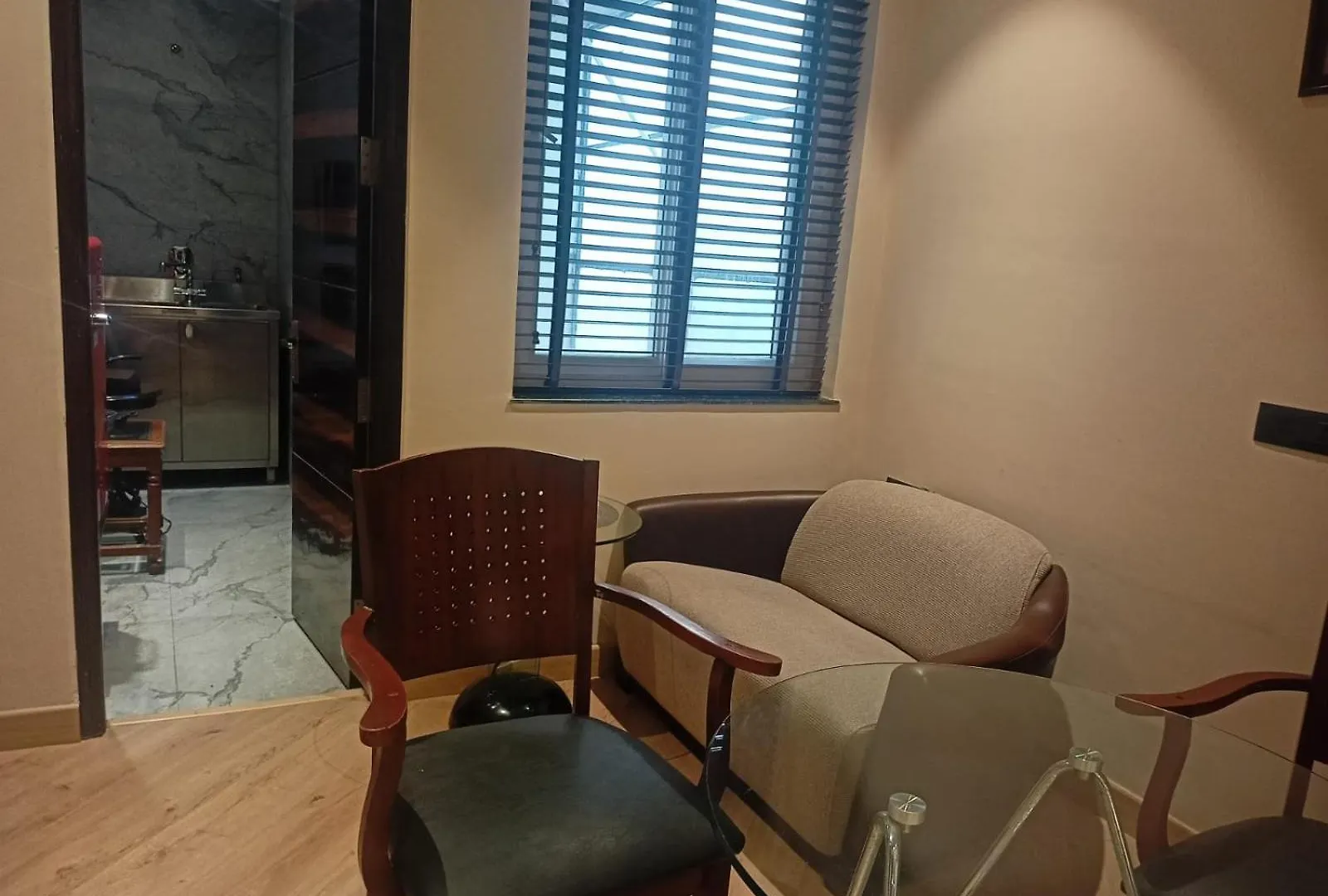 Cosy Grand, Chanakyapuri By The Cosy Hotels New Delhi